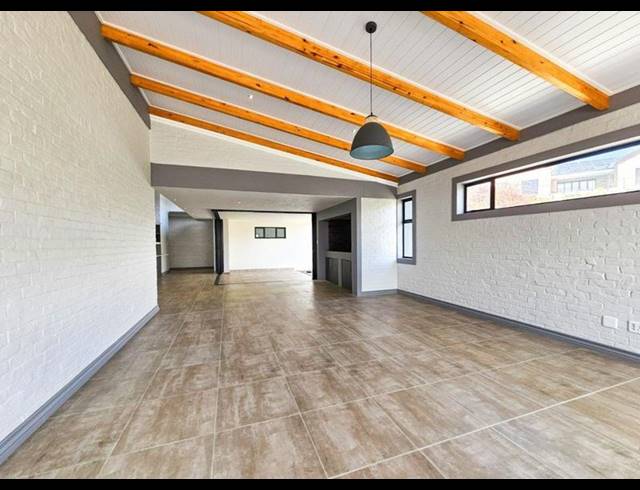 3 BEDROOM HOUSE FOR SALE IN STILBAAI-WES